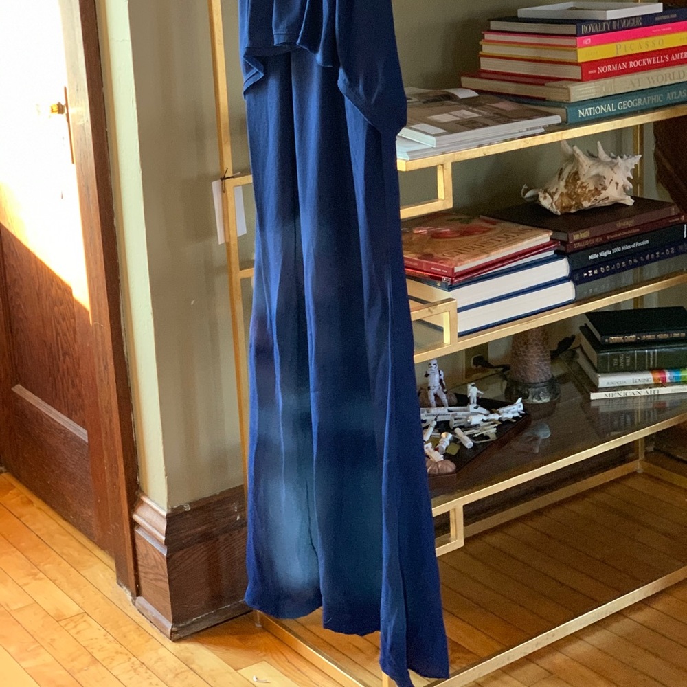 Dress - Picture 3 of 4